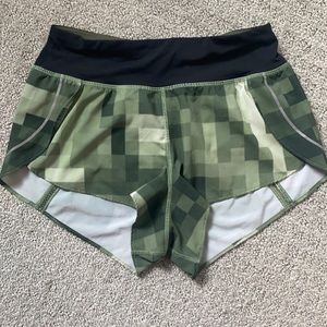 Lululemon Running shorts Pixel Camoe